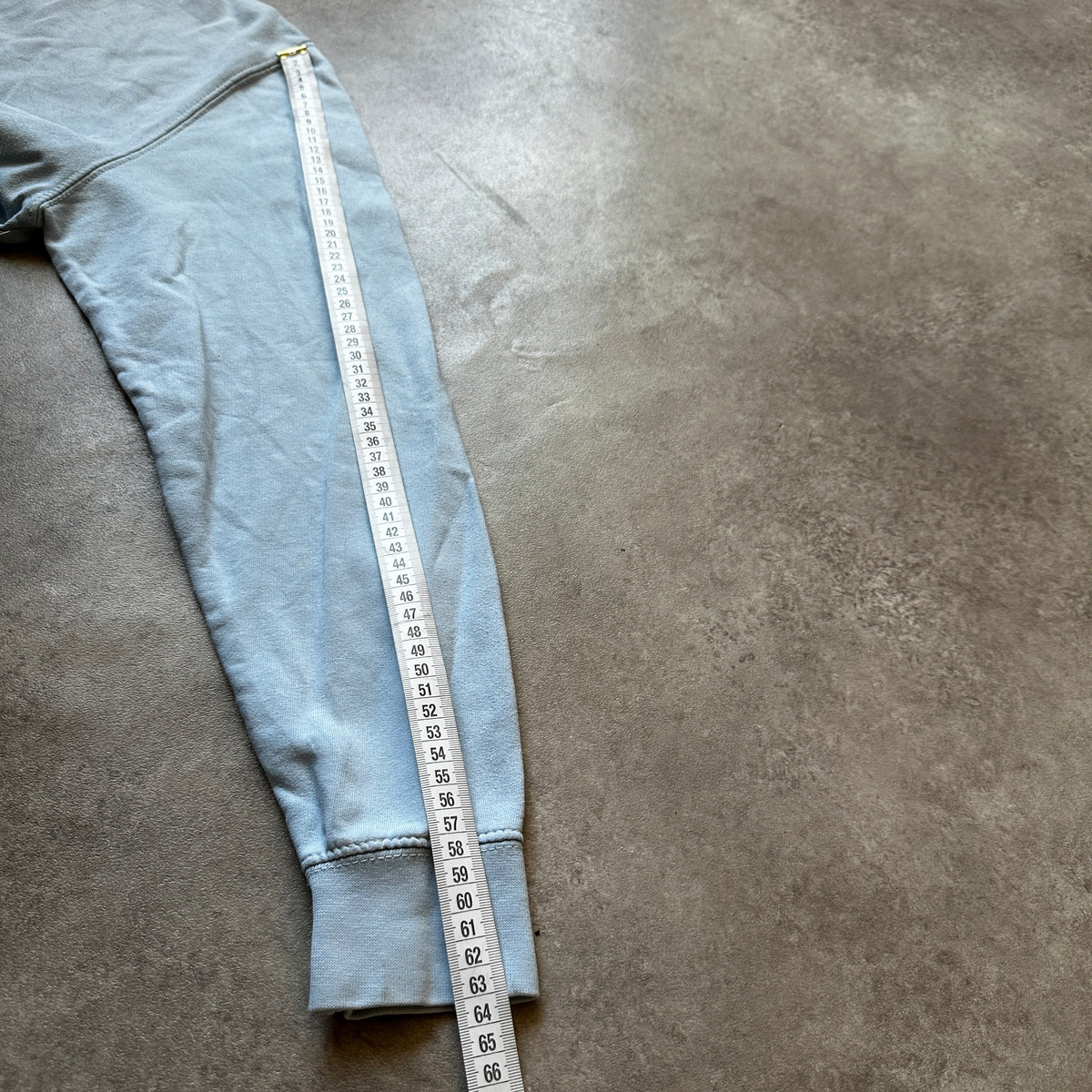 Heartbreak Weather Light Blue Graphic Crewneck S