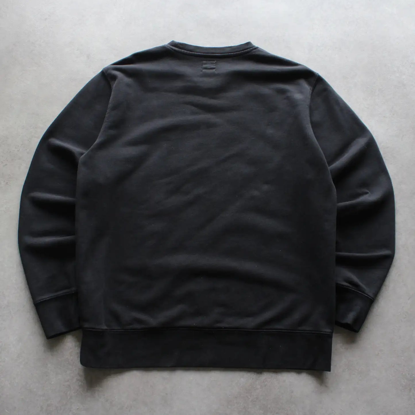 Levi’s Embroidered Logo Crewneck – Black (Man-M)