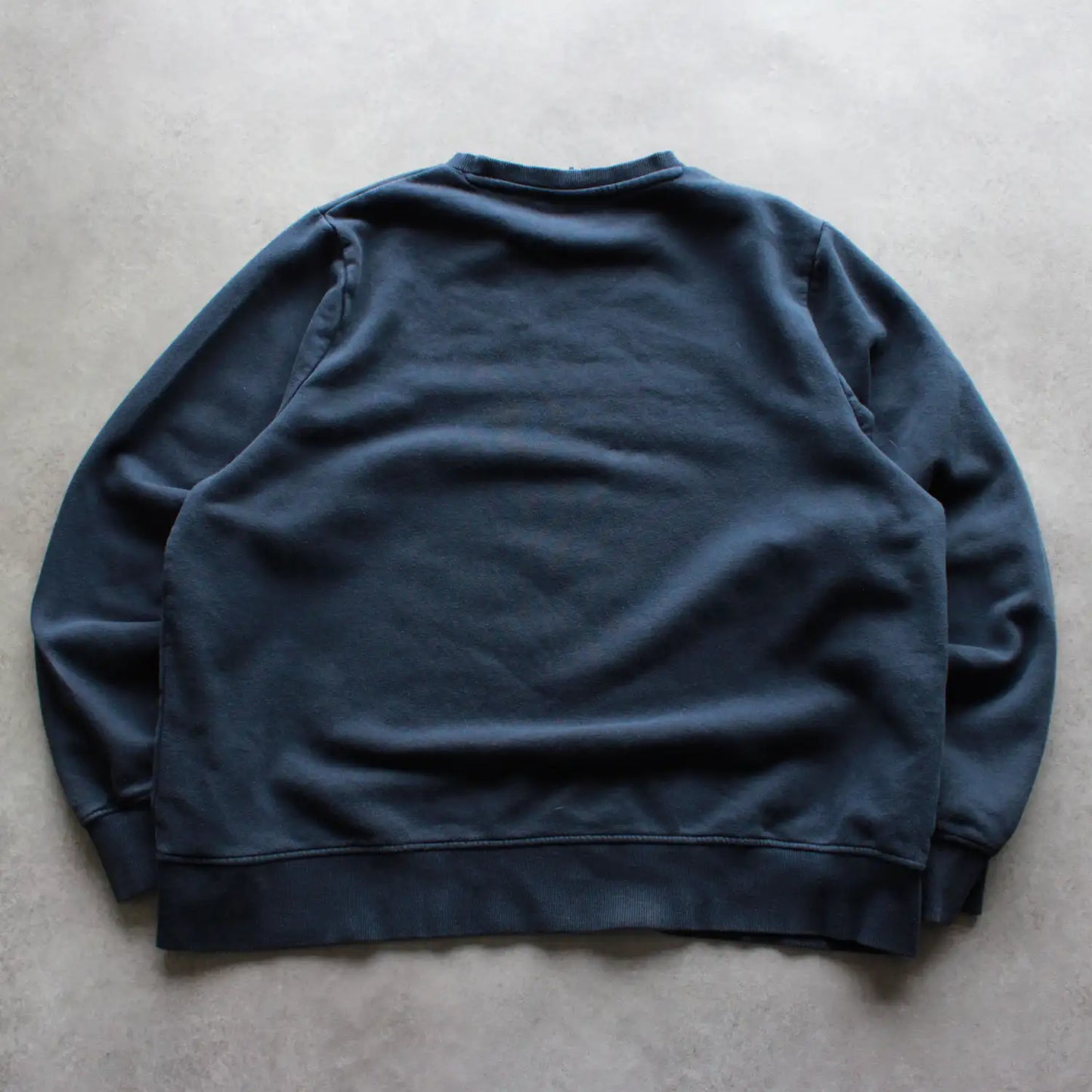 Ellesse Striped Logo Crewneck – Navy/Red/White (Man-L)