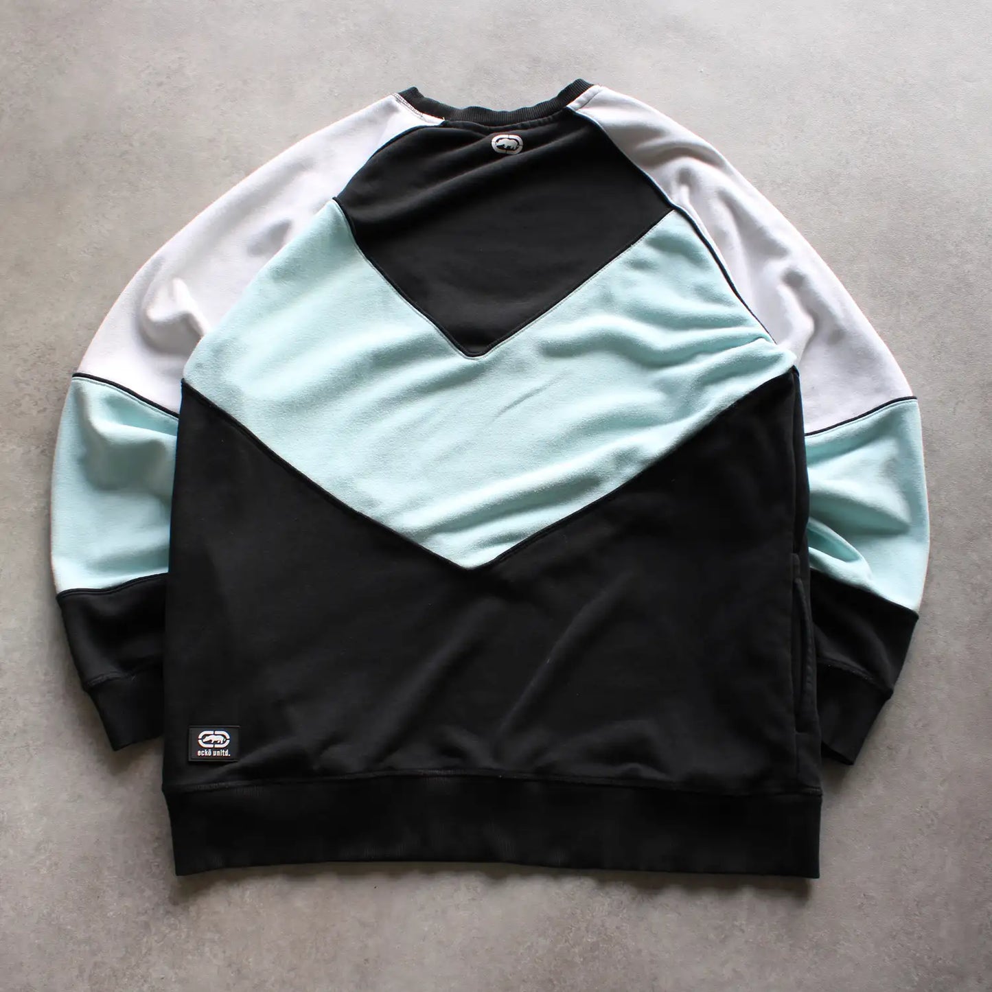 Ecko Unltd. Colorblock Sweatshirt – Black/Light Blue (Man-XXL)