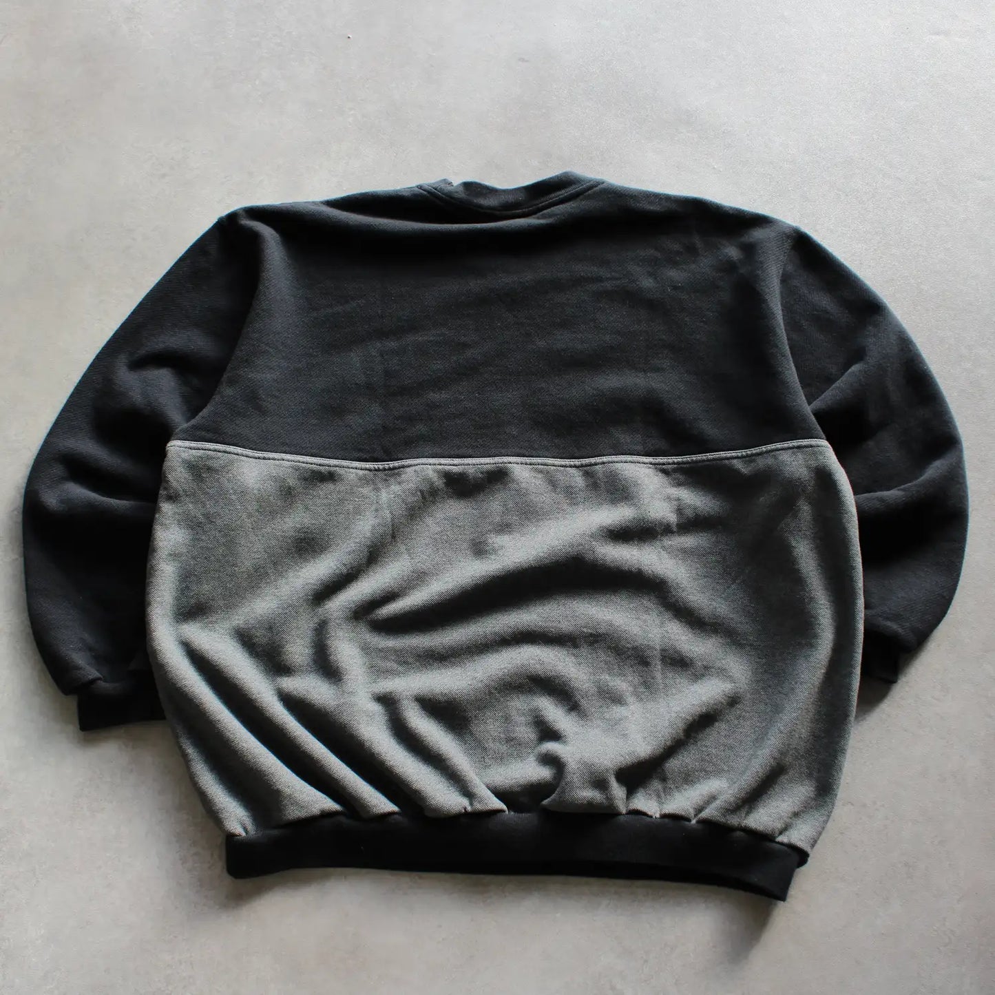 Reebok Contrast Panel Sweatshirt – Black/Grey (Man-L)