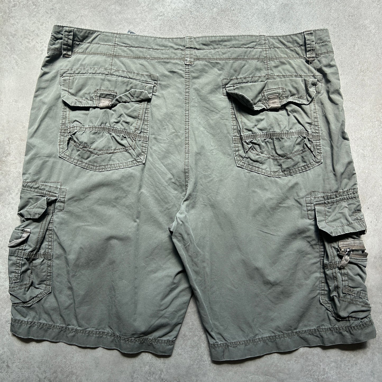Union Bay Cargo Shorts W42