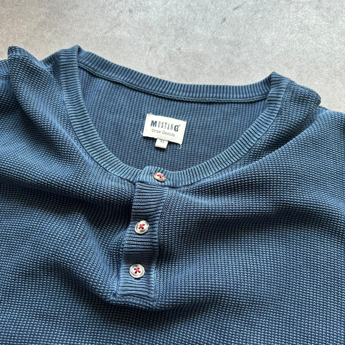 Mustang Blue Henley Sweatshirt XL