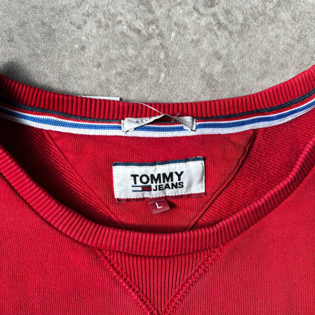 Tommy Jeans Red NYC Arch Logo Crewneck L