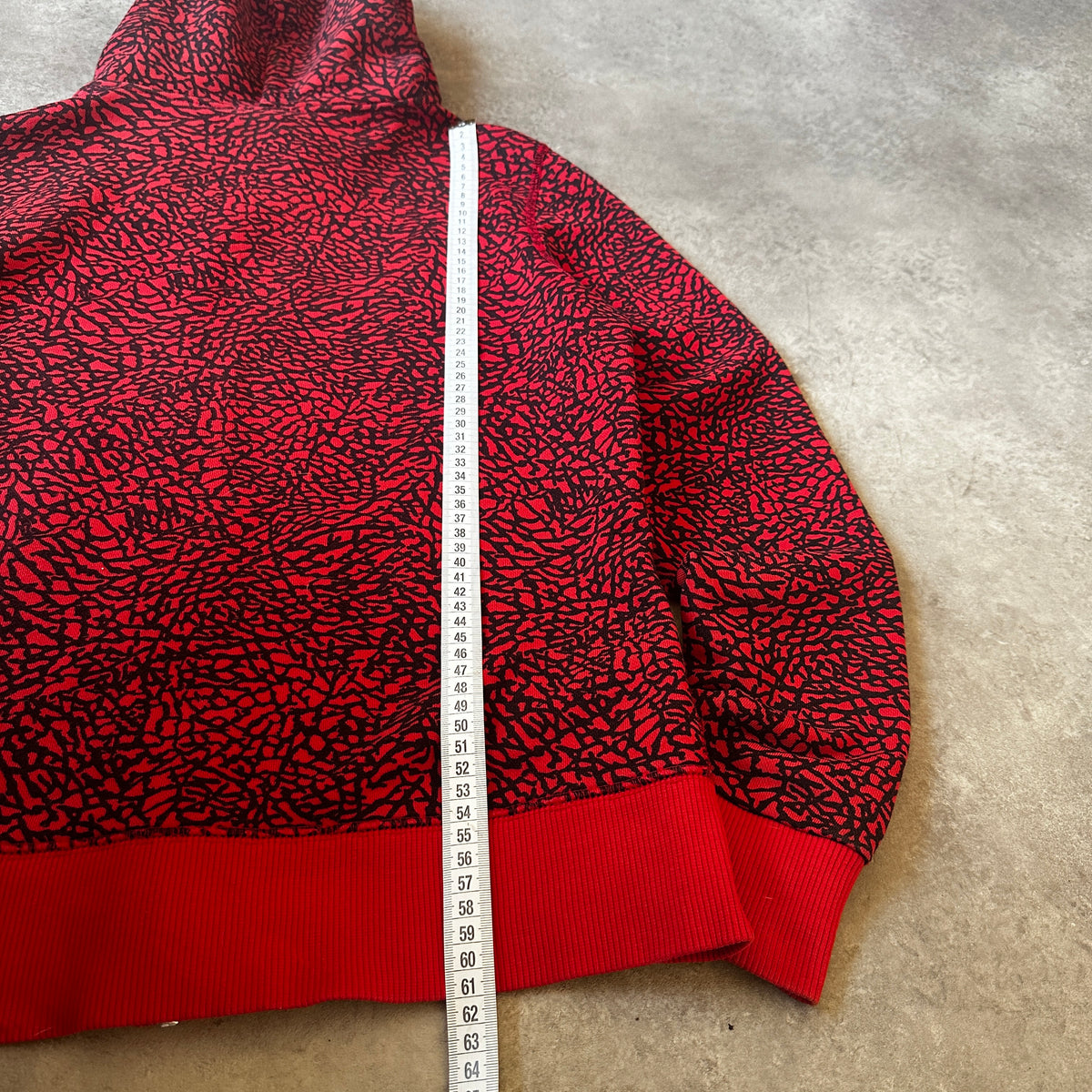 Nike Red Elephant Print Zip Hoodie 168cm