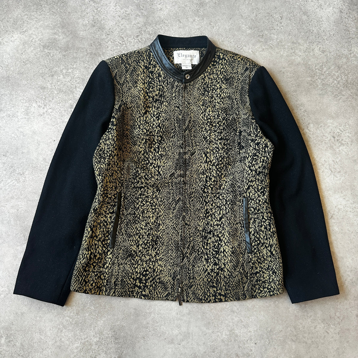 Elegance Snake Pattern Zip Jacket 40