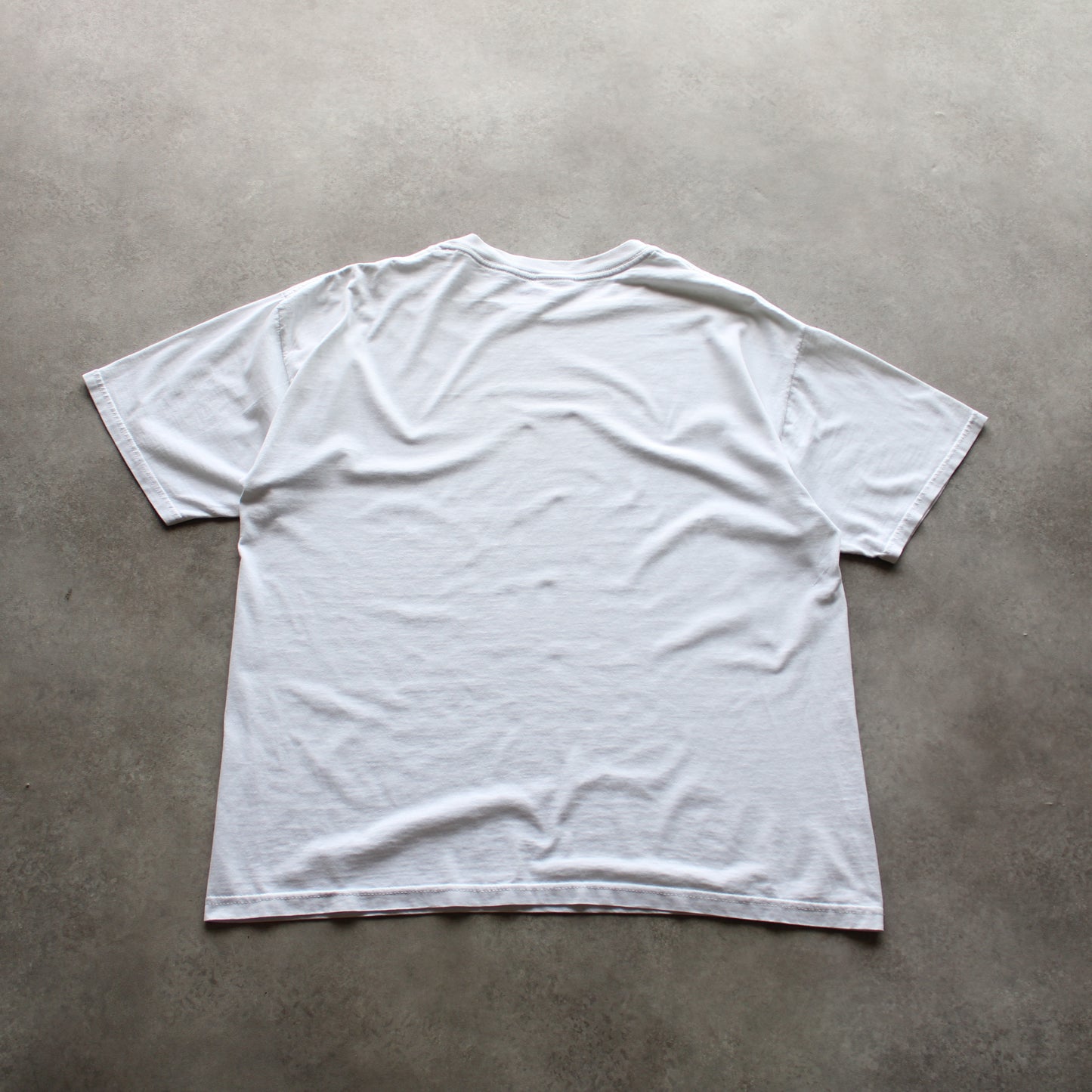 Jerzees Vintage T-Shirt – White Daytona Beach FL Graphic Print (Man-XL)