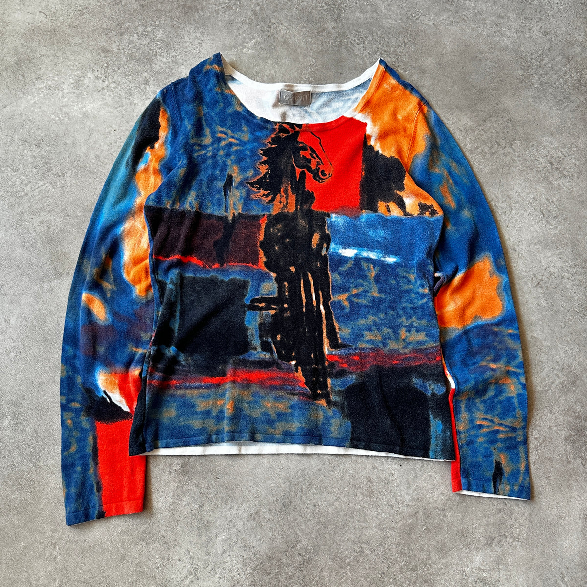 Ovanti Abstract Horse Graphic Long Sleeve Knit L