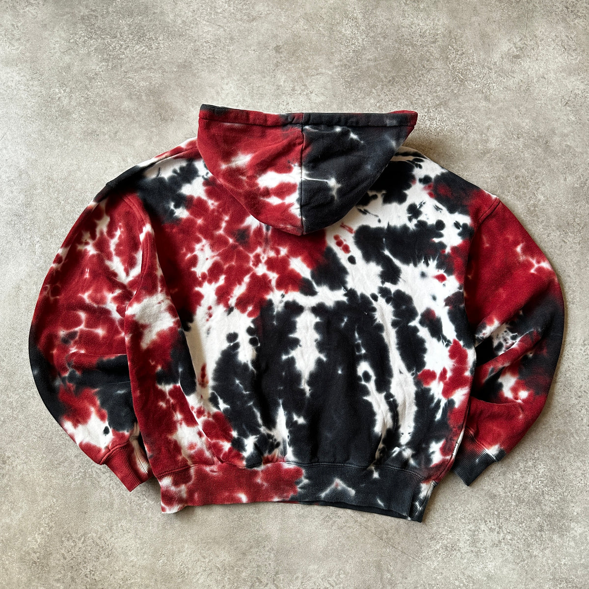Titus Red & Black Tie-Dye Hoodie S