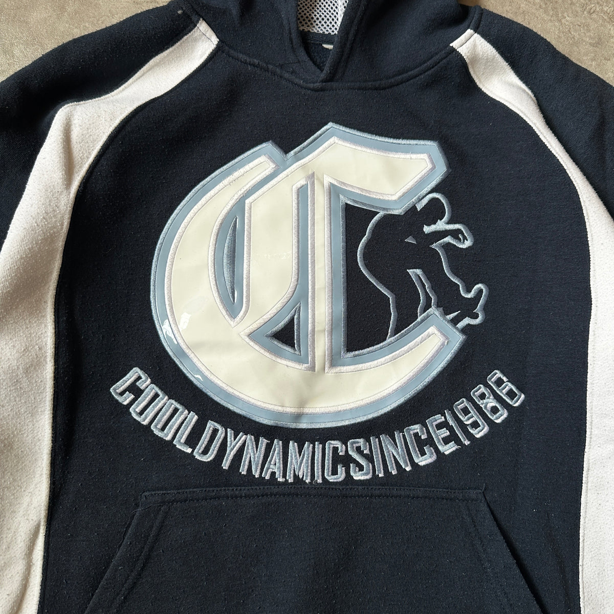 Cool Dynamic Black & White C Logo Hoodie M