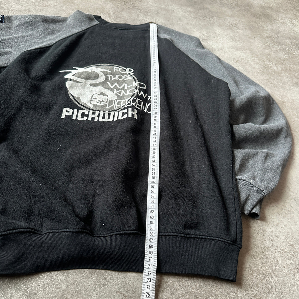 Pickwick Black & Grey Two-Tone Raglan Crewneck XL