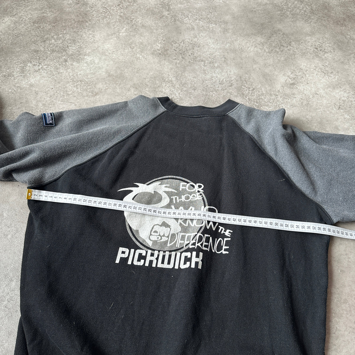 Pickwick Black & Grey Two-Tone Raglan Crewneck XL