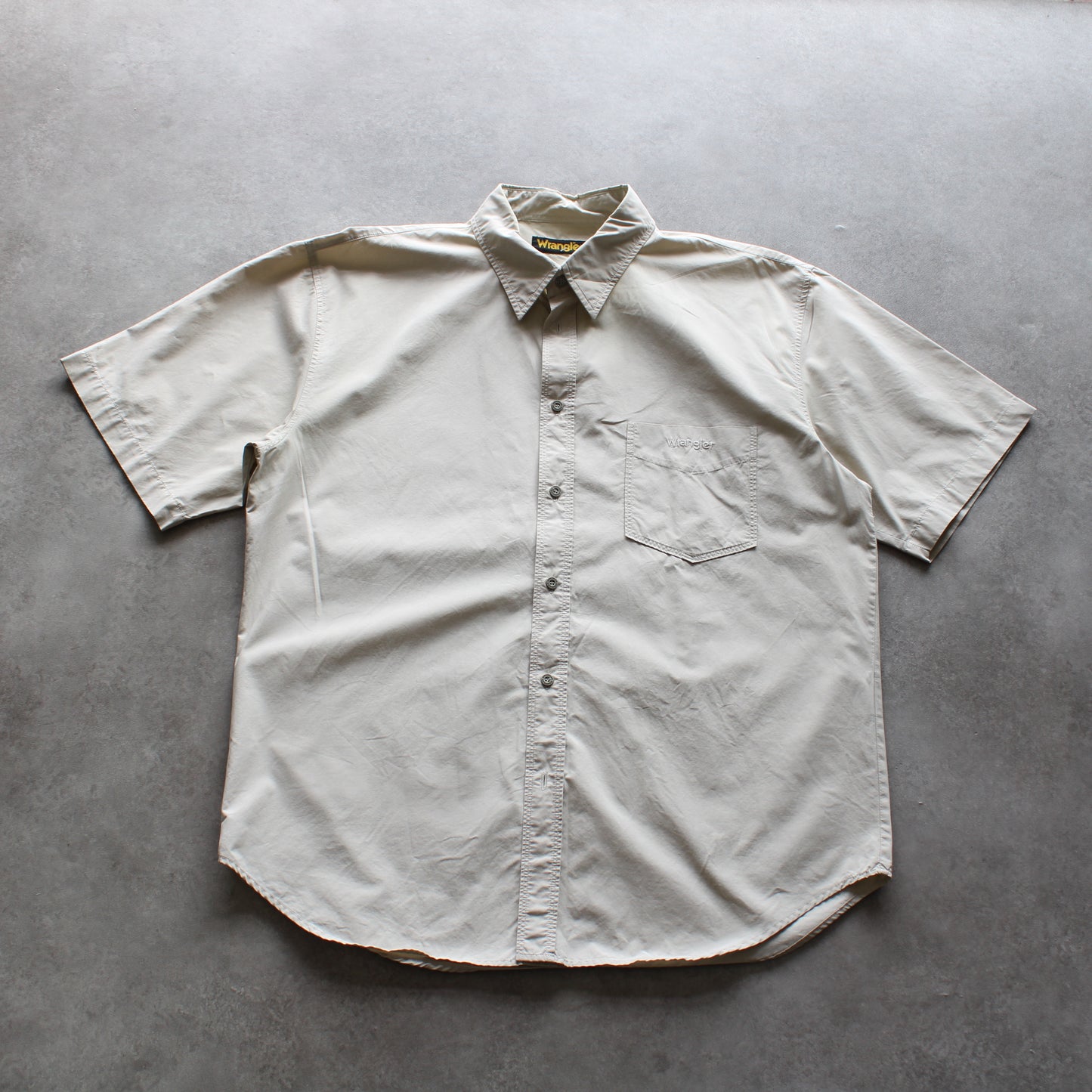Wrangler Classic Short Sleeve Shirt – Beige (Man-XL)