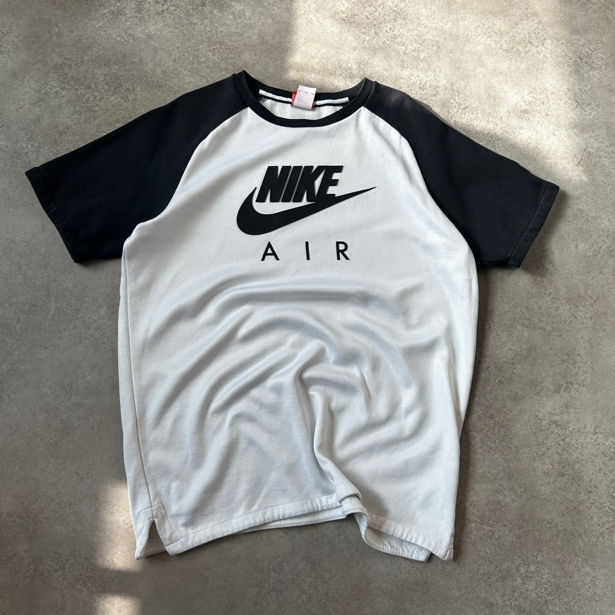Nike White & Black Air Raglan T-Shirt M
