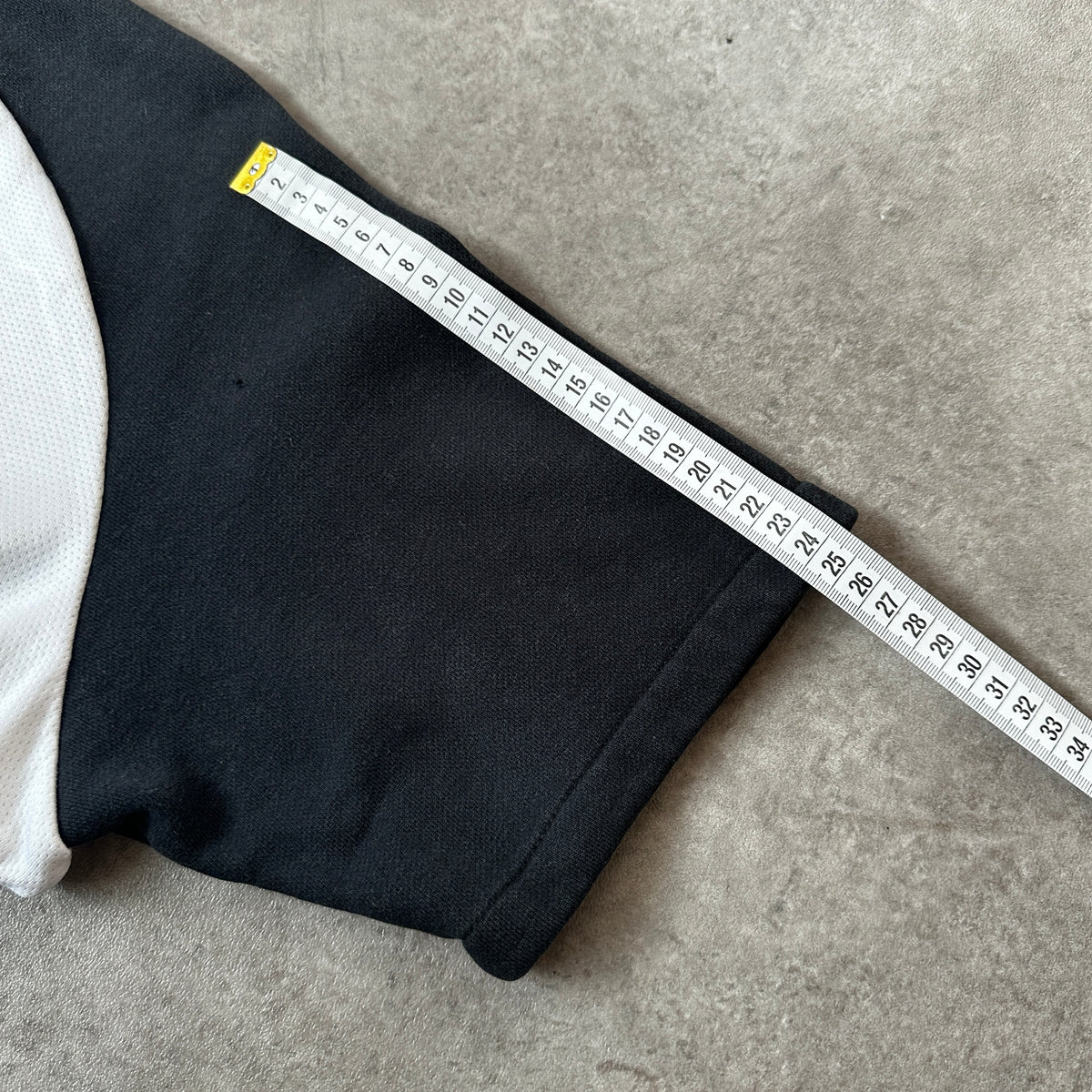 Nike White & Black Air Raglan T-Shirt M