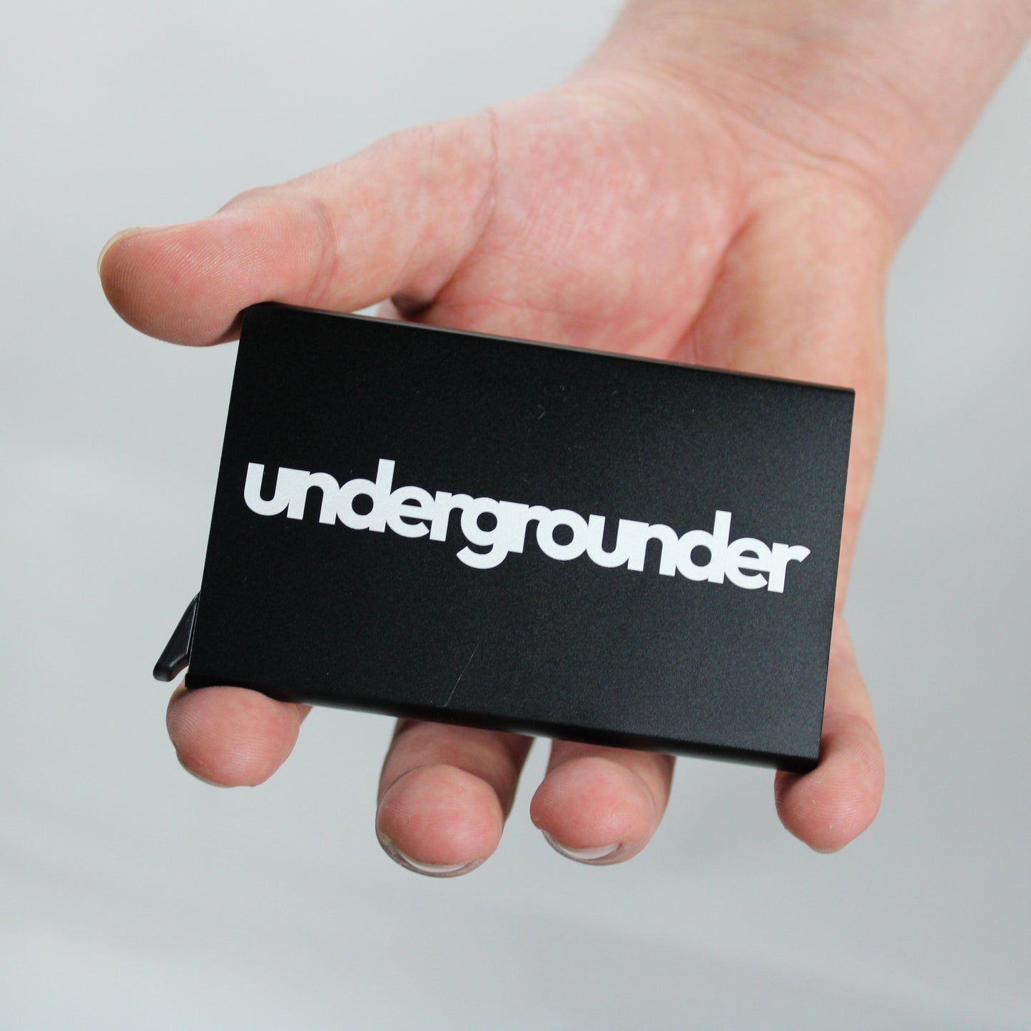 Undergrounder Card Holder [ black-fonts ]