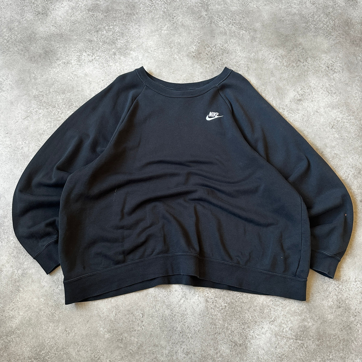 Nike Black Small Chest Logo Crewneck XL