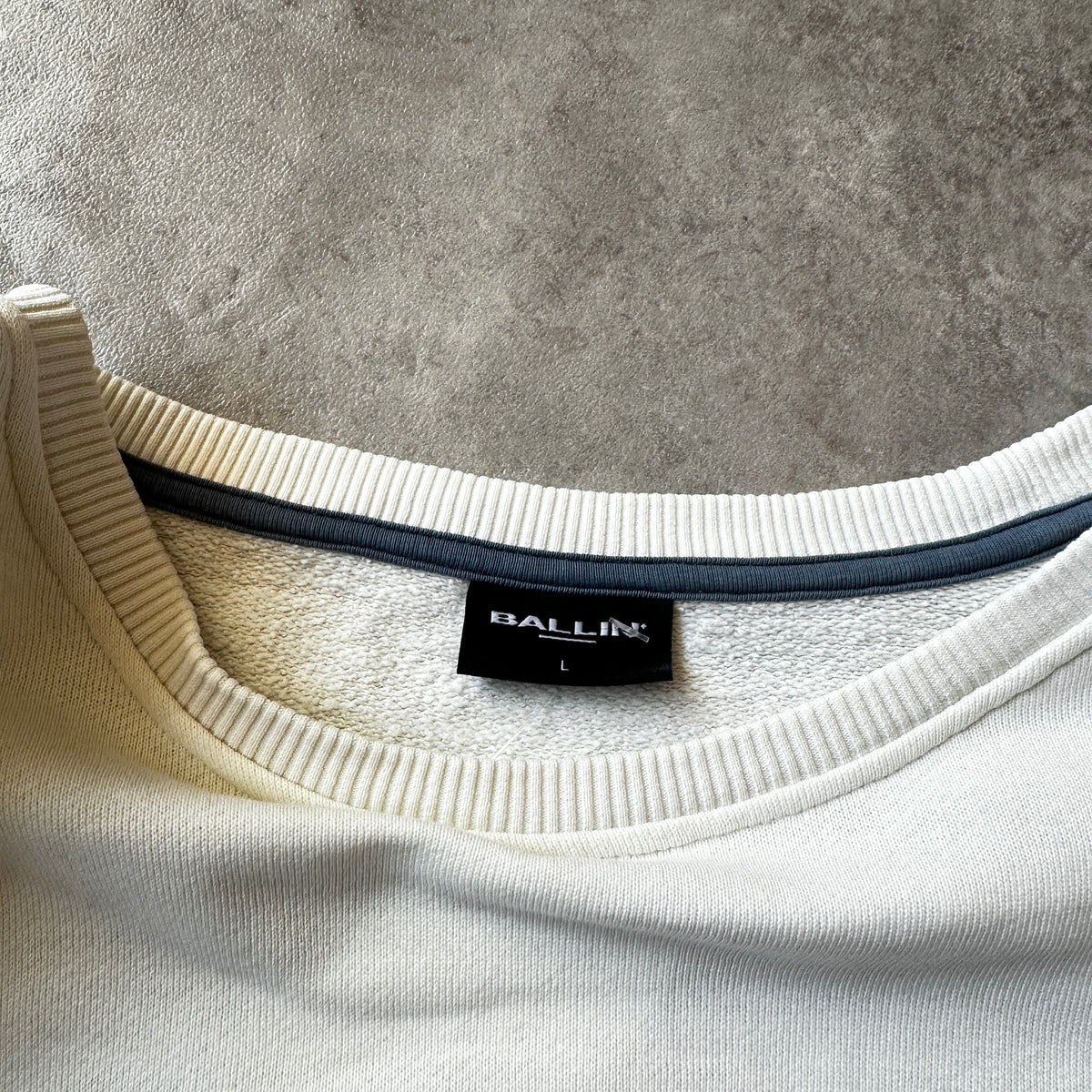 Ballin Off-White Small Chest & Sleeve Logo Crewneck L