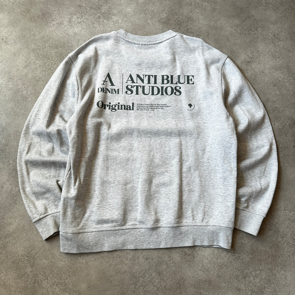 Anti Blue Light Grey Small Chest Logo Crewneck XXL