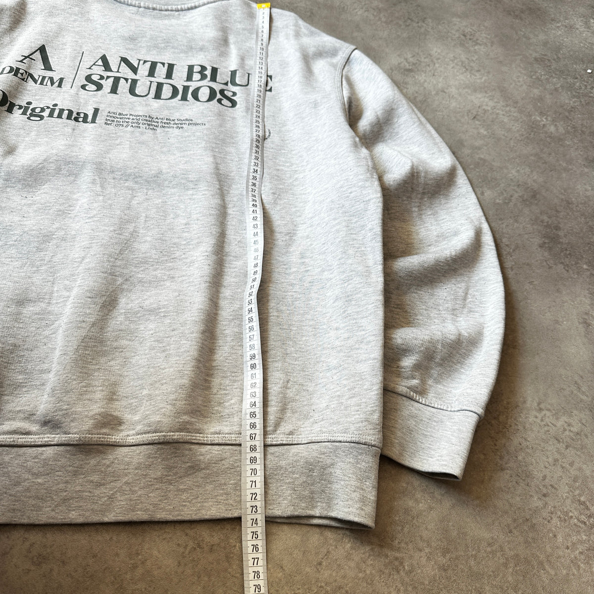 Anti Blue Light Grey Small Chest Logo Crewneck XXL