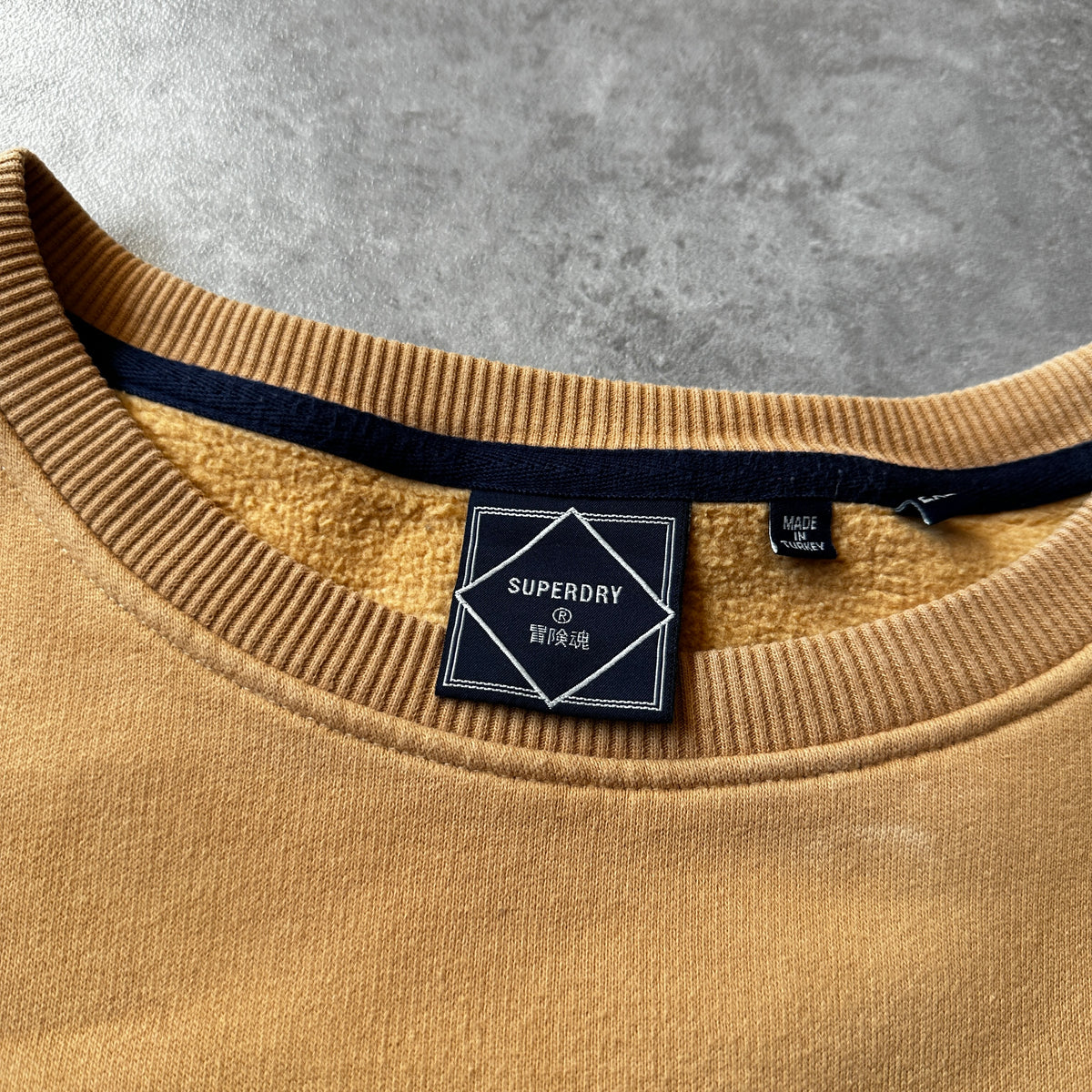 Superdry Mustard Yellow Bottle Cap Graphic Crewneck XXL