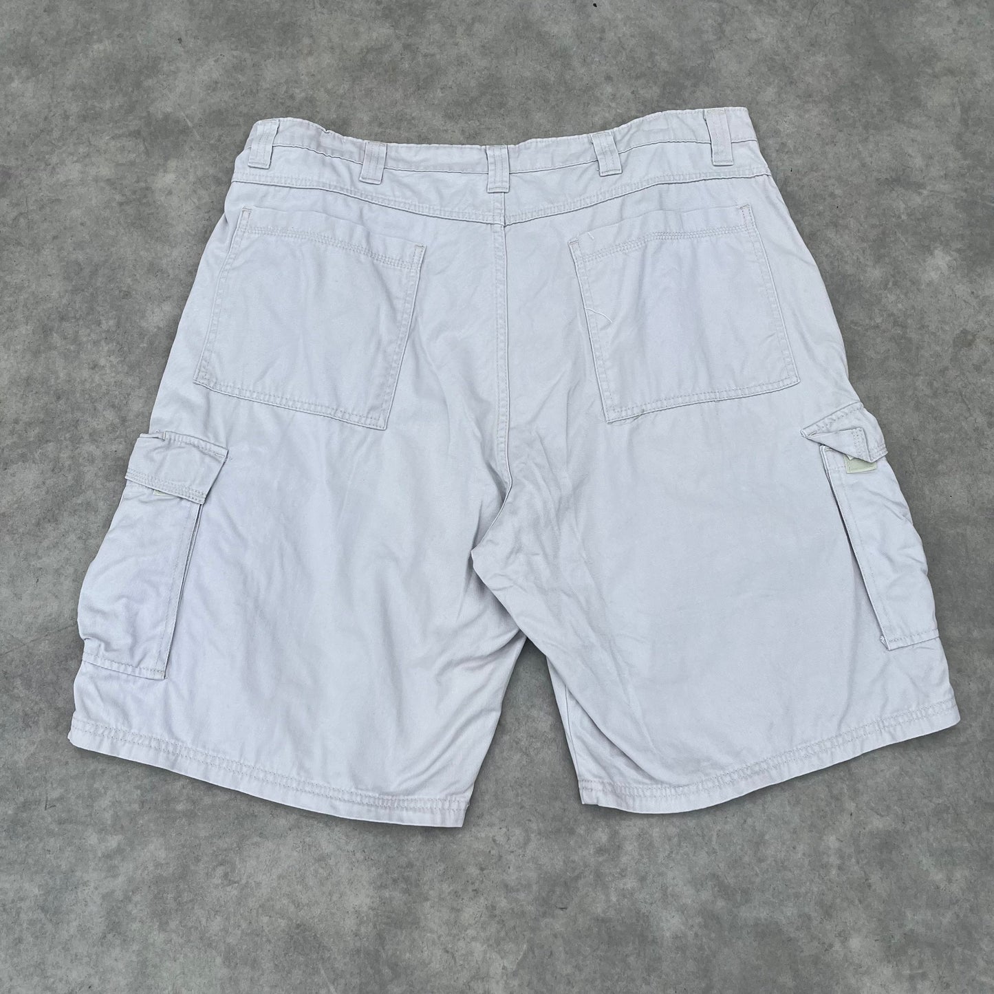 Wrangler Light Beige Cargo Shorts W38