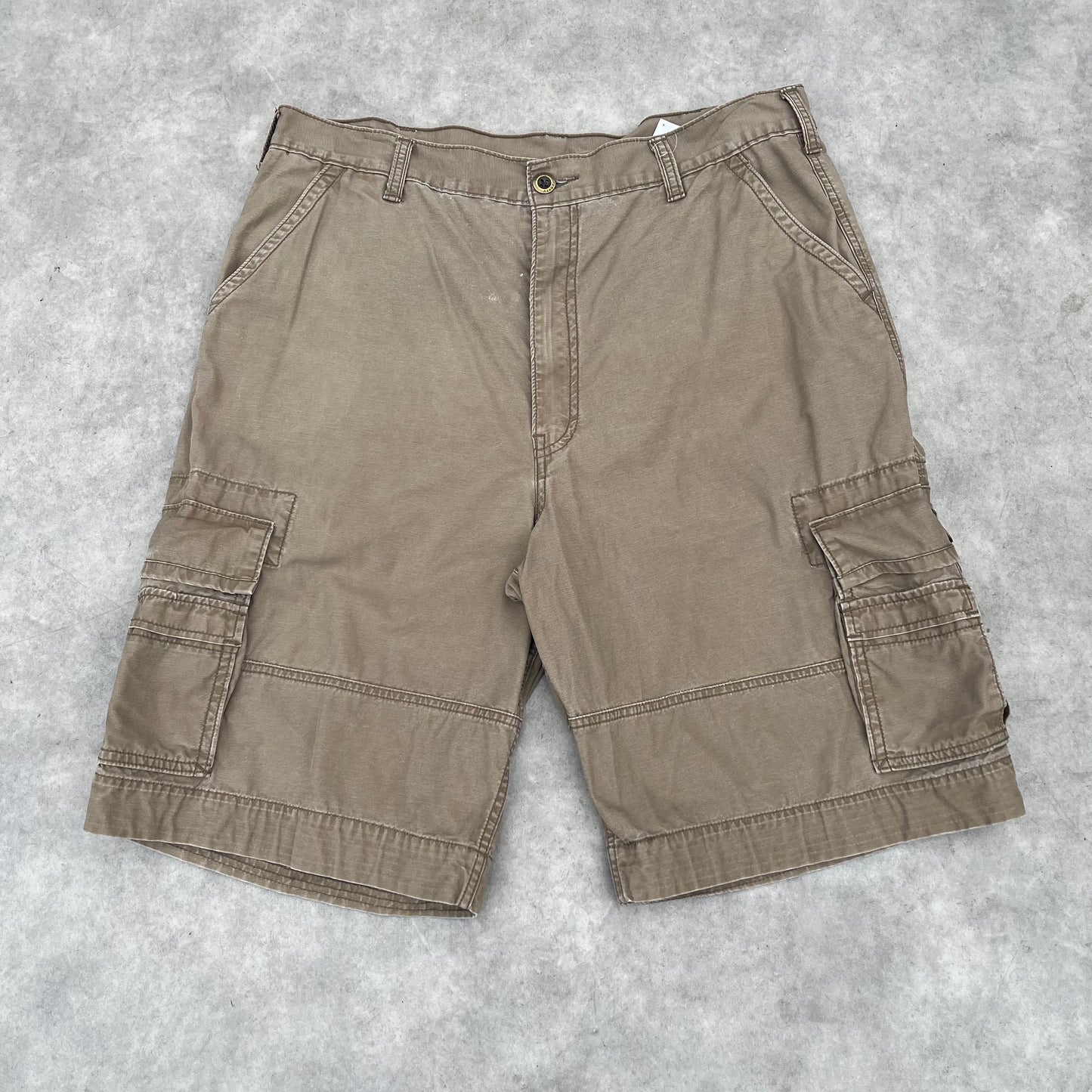 Levi's Beige Cargo Shorts W38