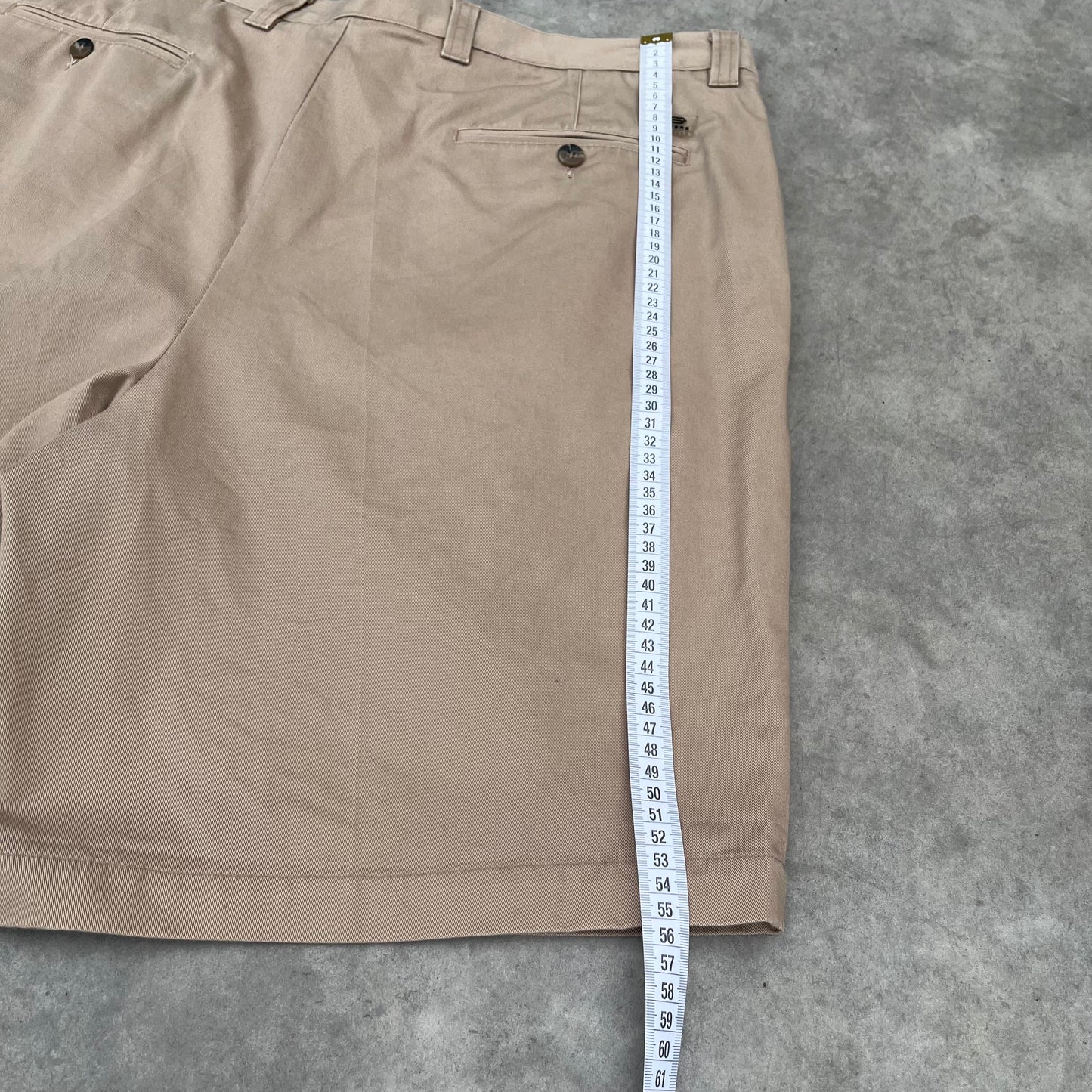 Dockers Beige Pleated Shorts W38