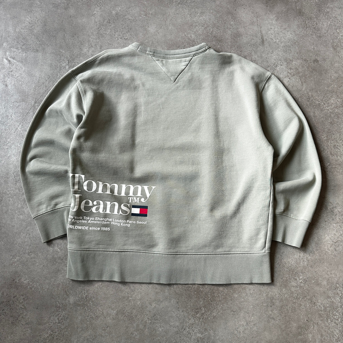 Tommy Jeans Sage Green Small Chest Logo Crewneck L