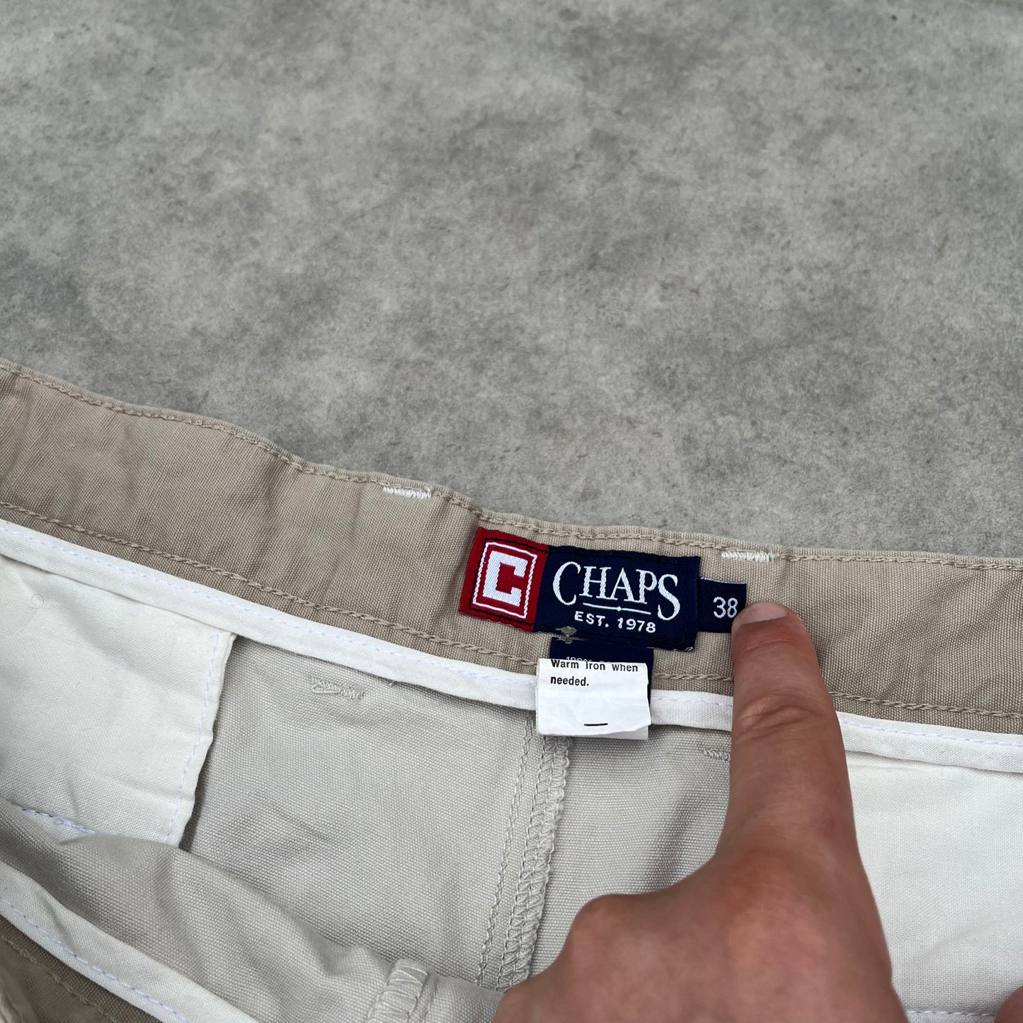 Chaps White Cargo Shorts W38