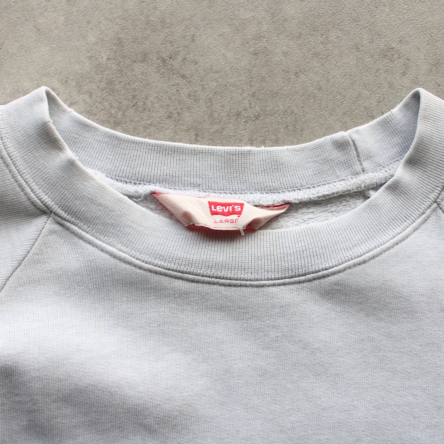 Levi’s Vintage Small Logo Crewneck - Light Grey (Man-L)