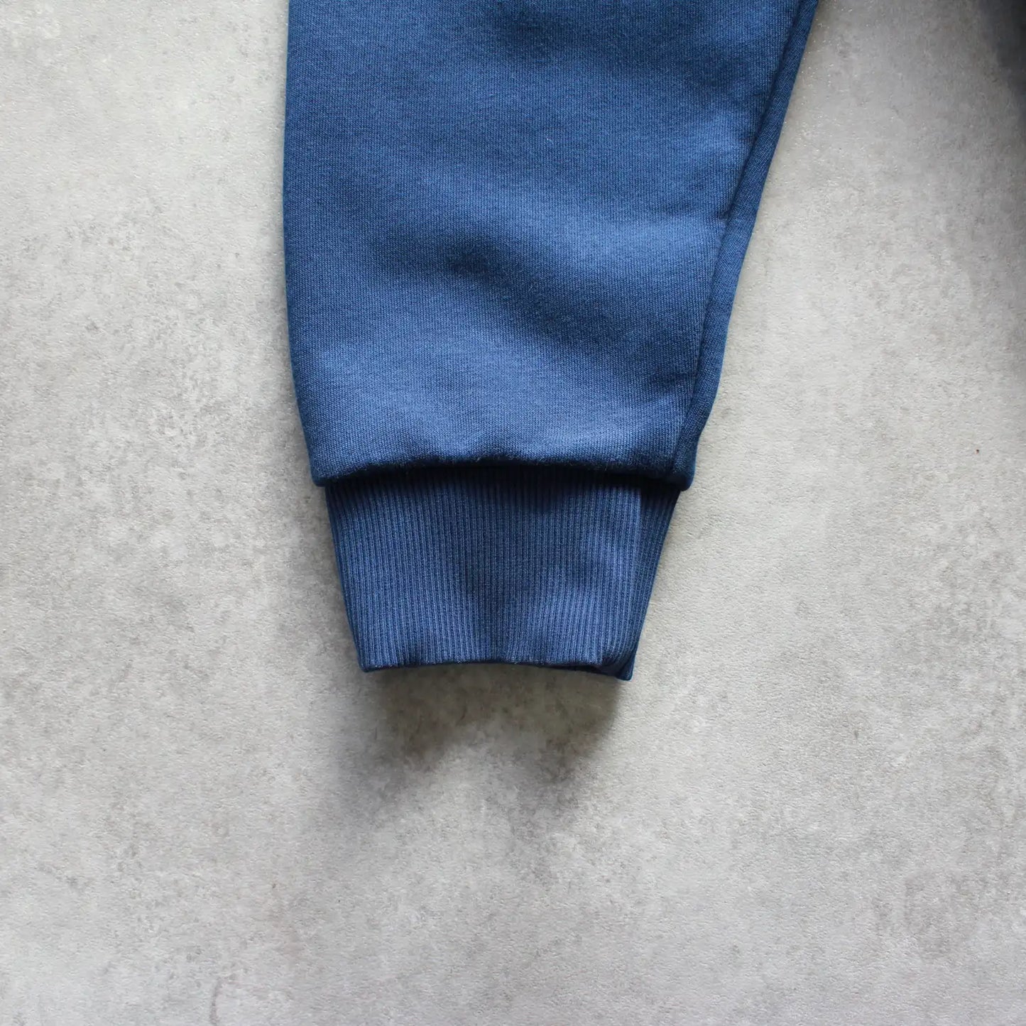 Saint Joseph Printed Crewneck – Navy (Man-L)