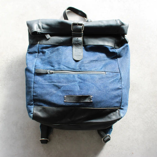 Cowboysbag Rolltop Backpack – Blue/Black (Man)