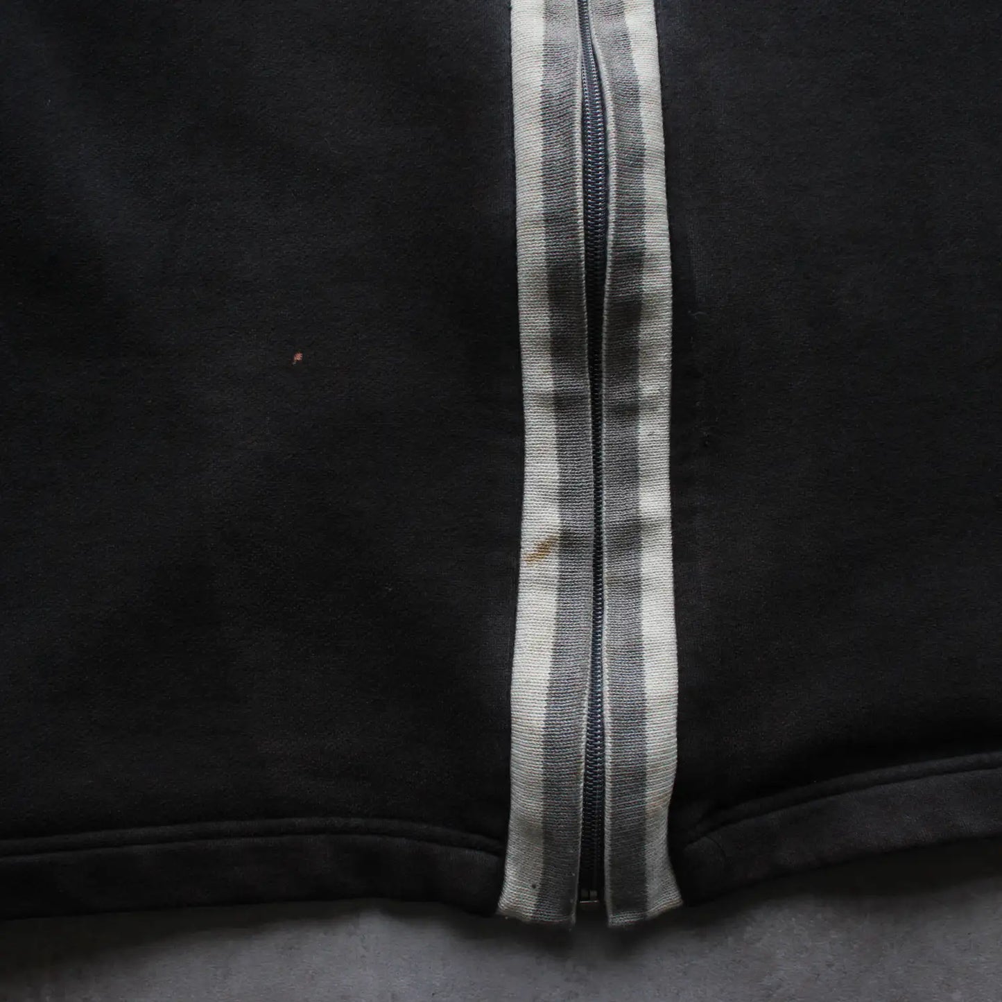 Quiksilver Zip Up Jacket – Black/Grey (Man-L, Flawed)