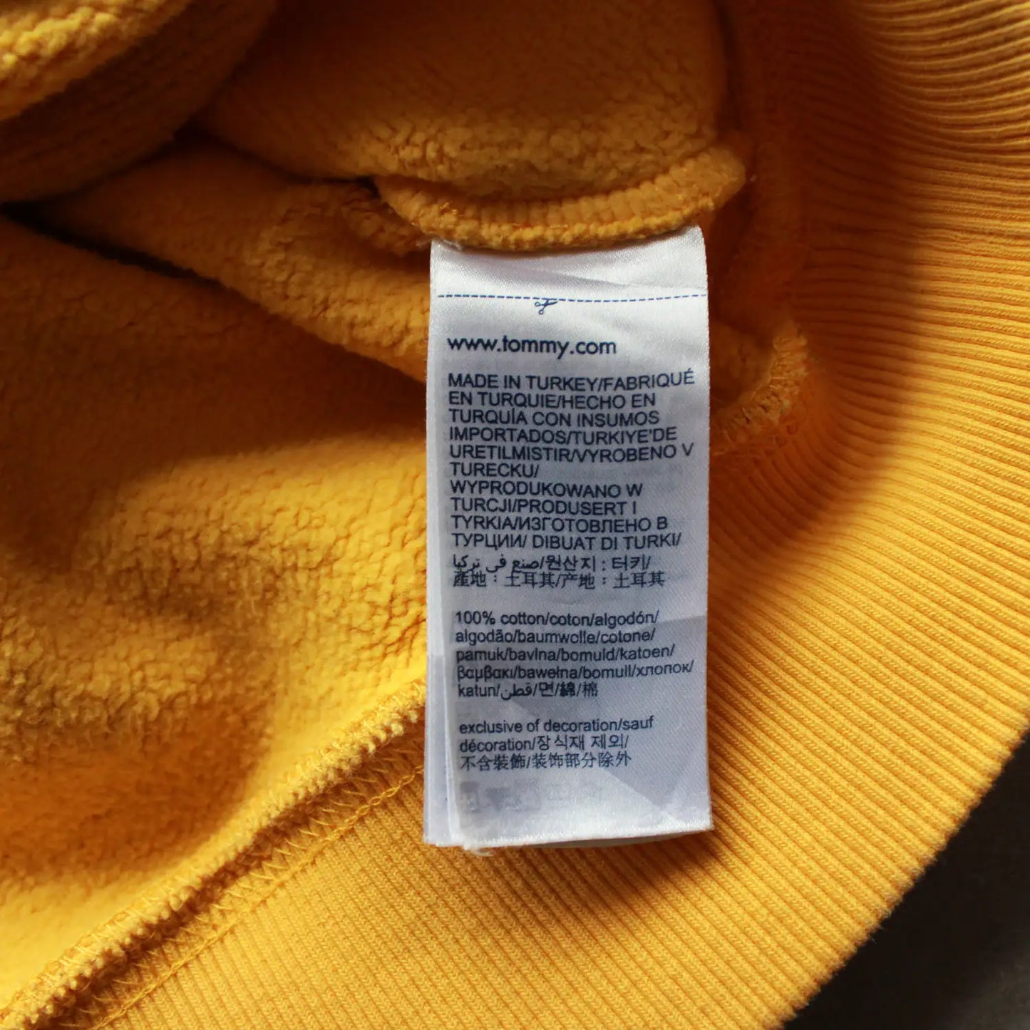 Tommy Jeans Embroidered Big Logo Crewneck – Yellow (Woman-L)