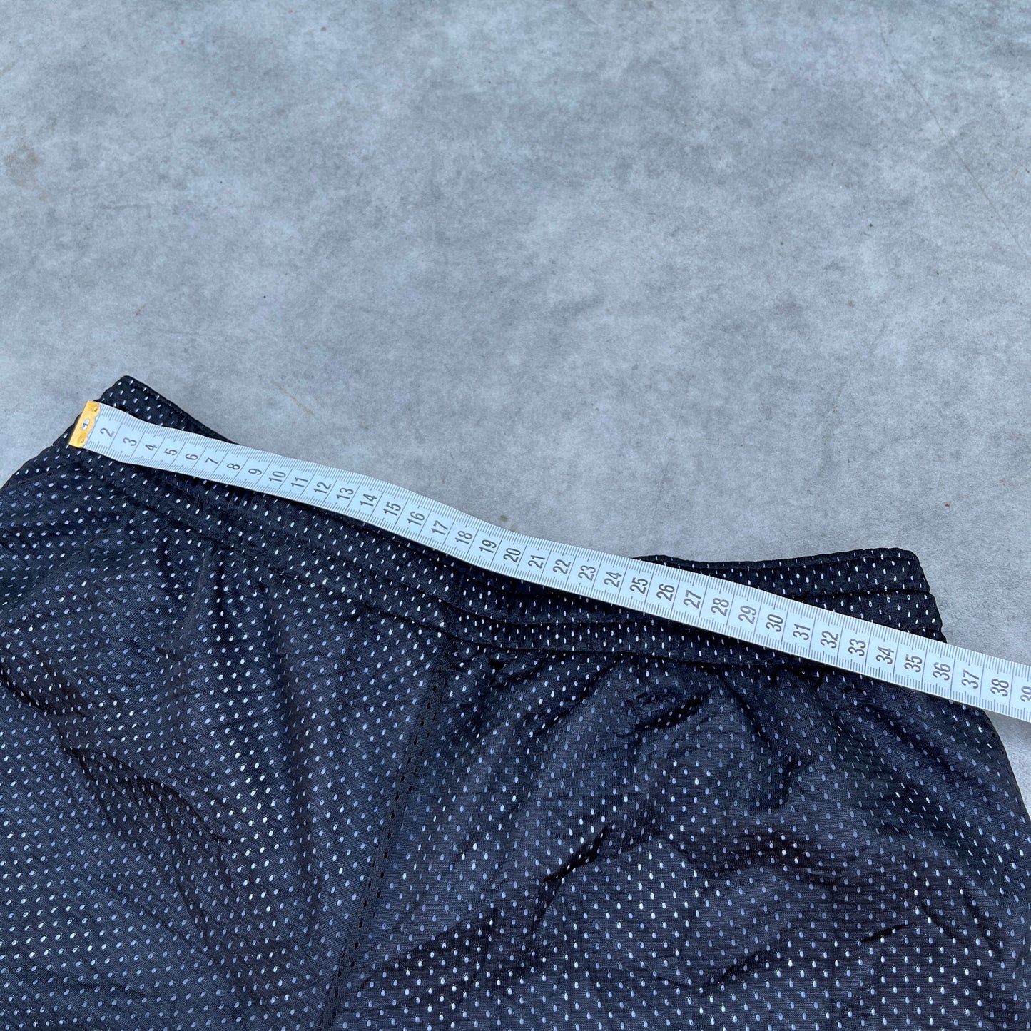 Danskin Black Mesh Shorts M