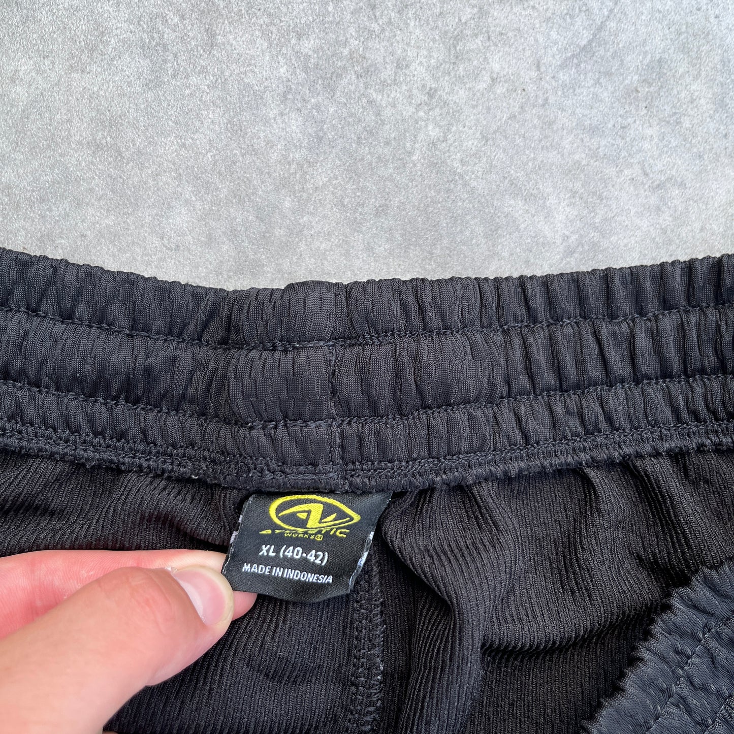 Athletic Black Mesh Shorts XL