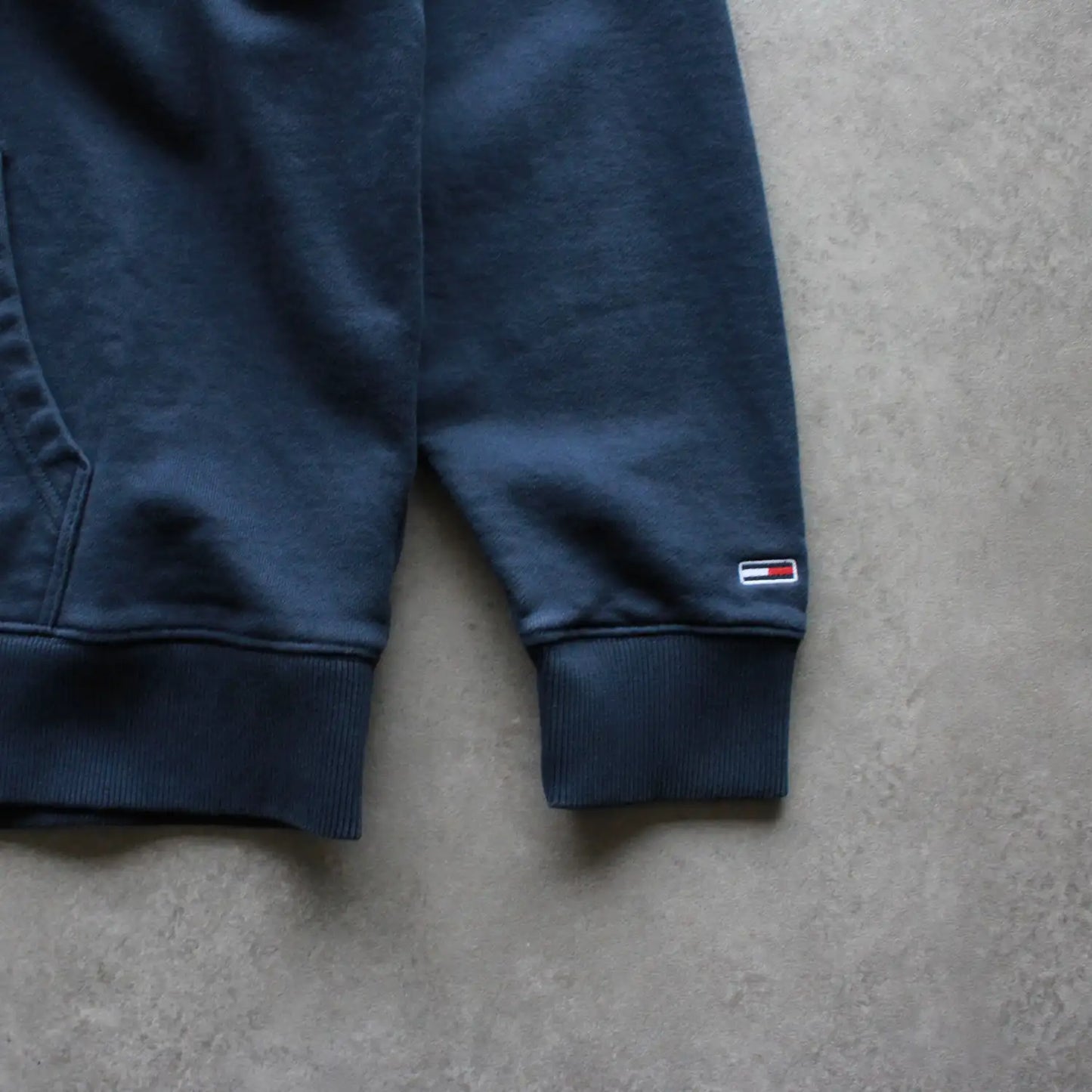 Tommy Jeans Embroidered Patch Hoodie – Navy (Man-L)