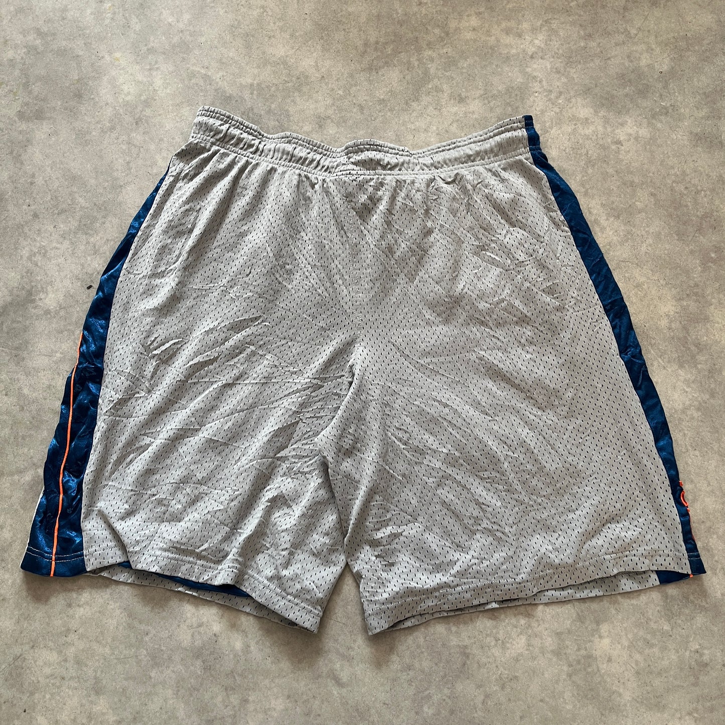 And1 Grey Orange Mesh Shorts XL