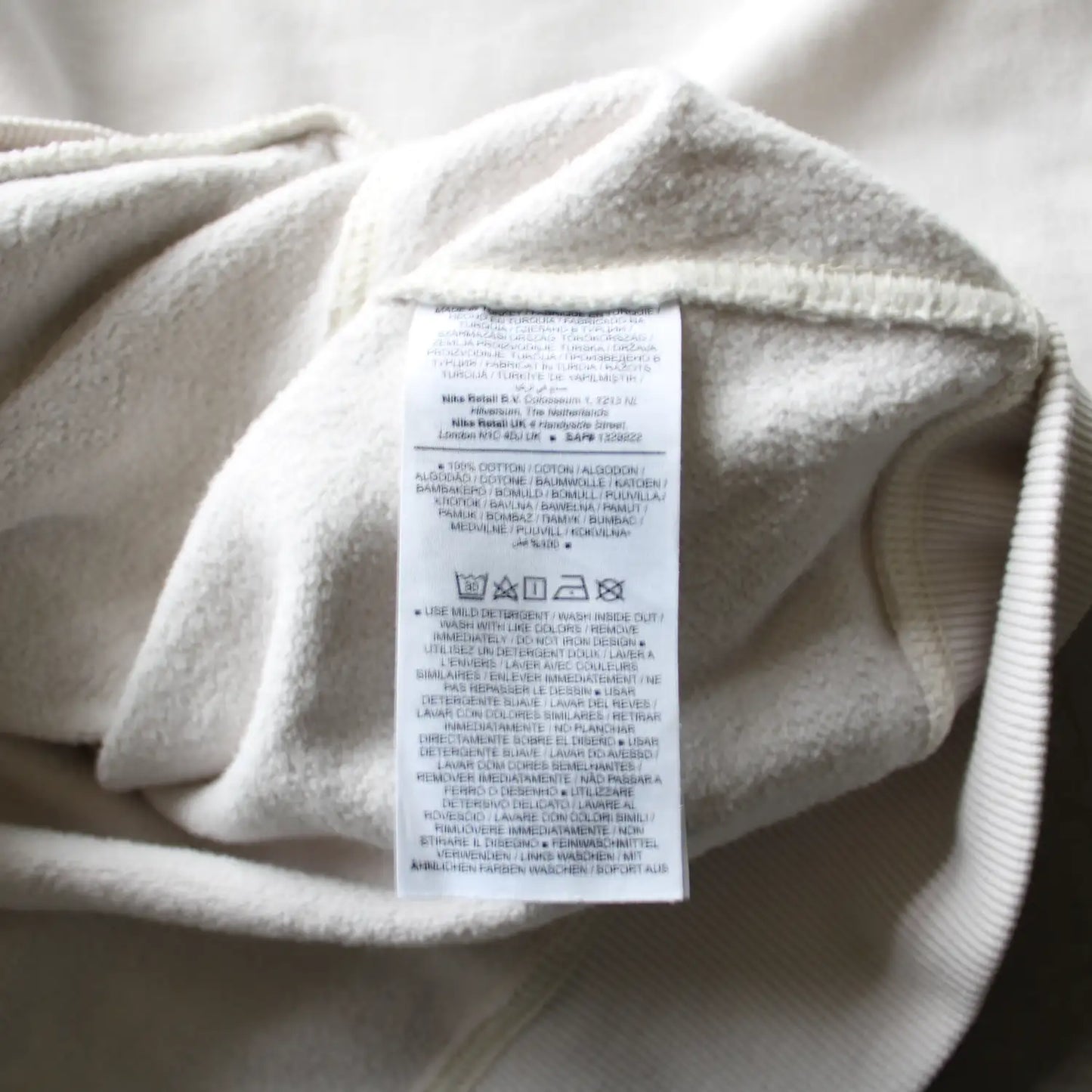 Nike Embroidered Logo Hoodie – White/Navy (Man-L)