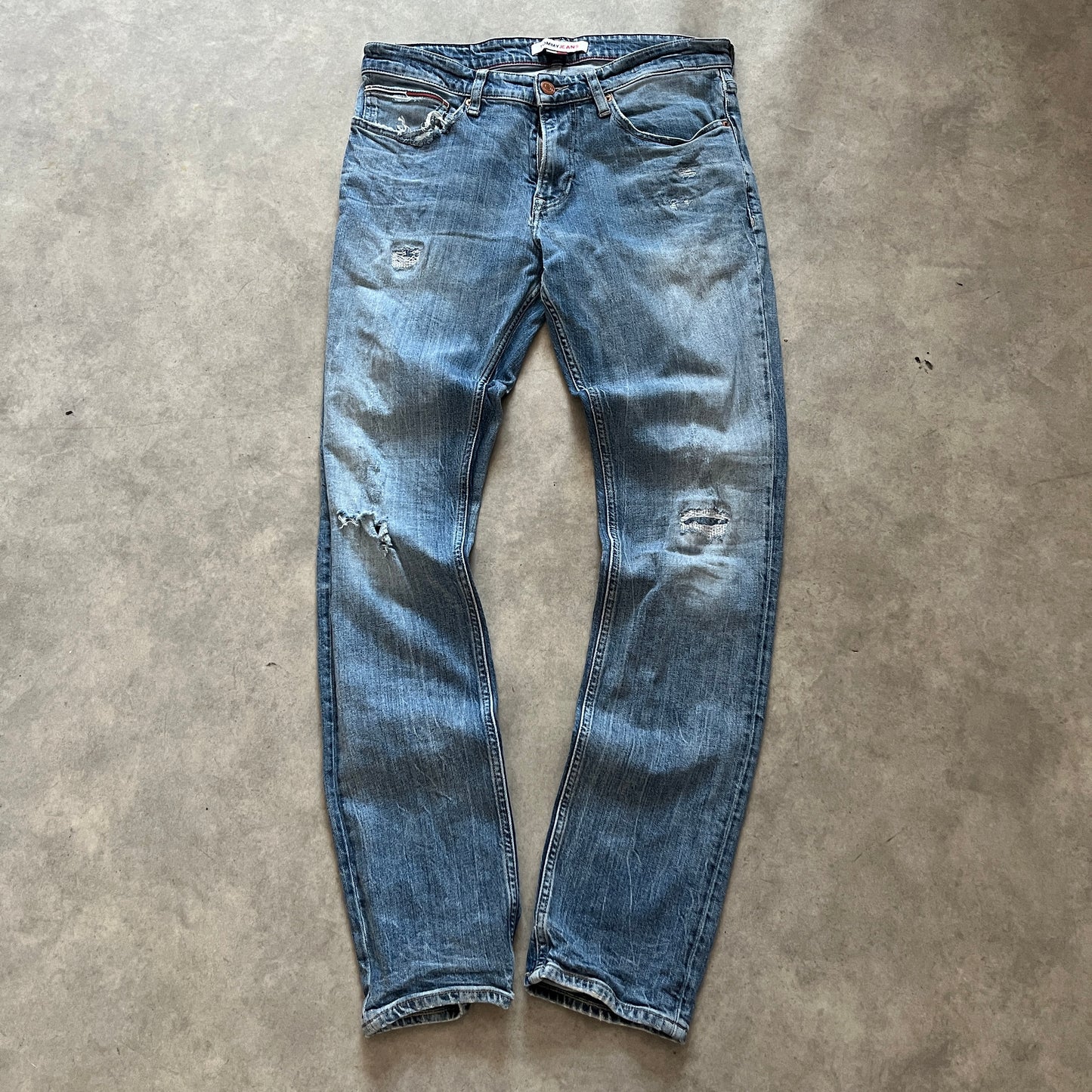 Tommy Jeans Distressed Jeans W34