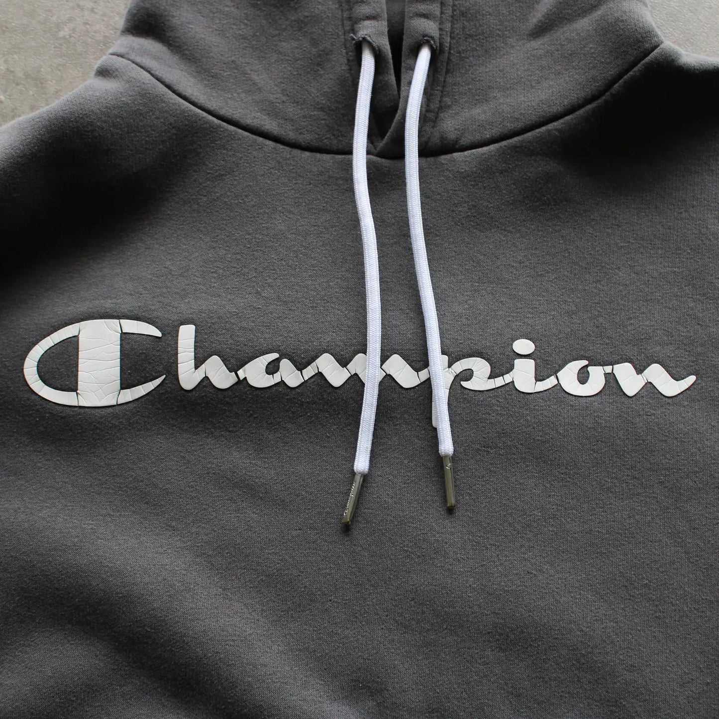 Champion Printed Hoodie – Grey (Man-M)
