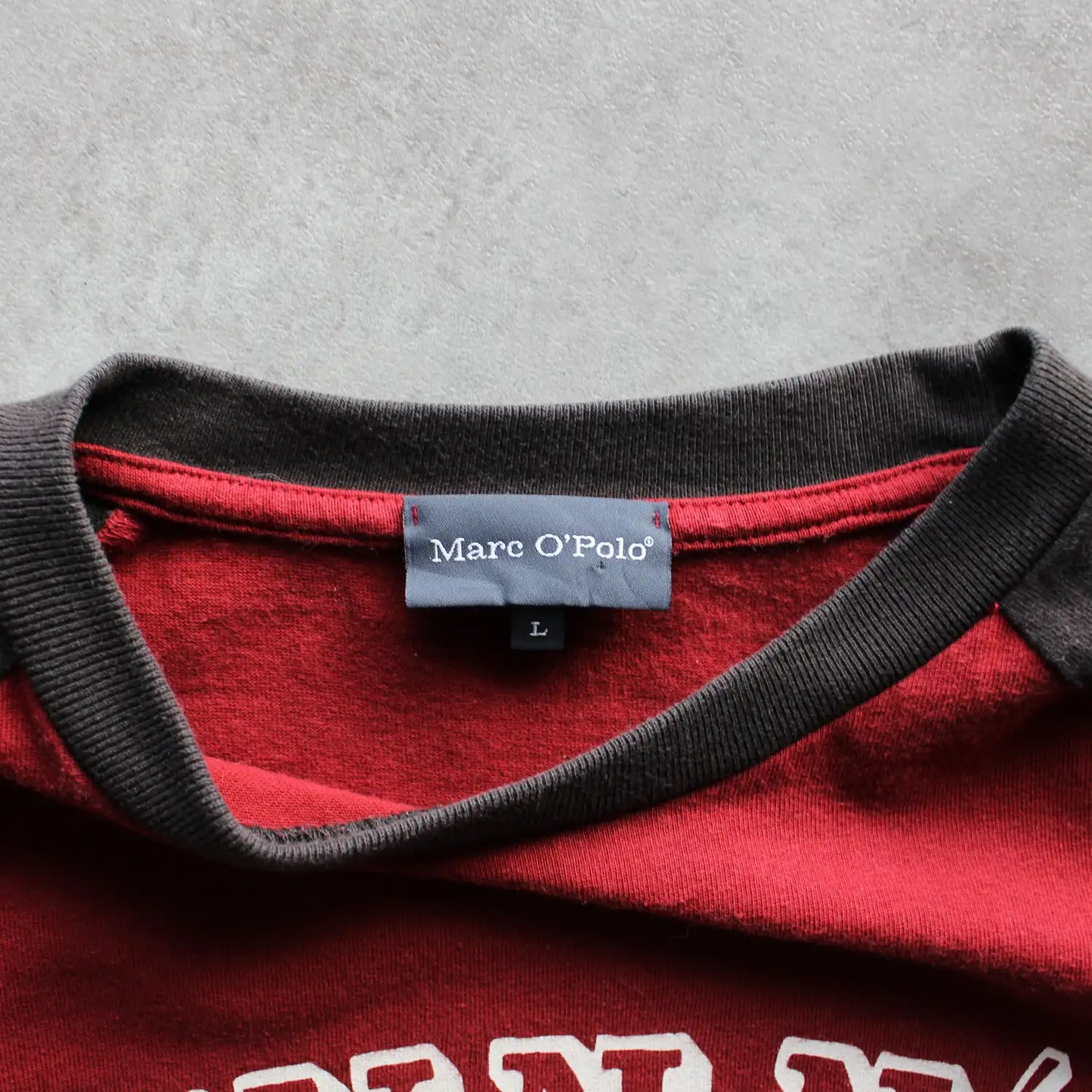 Marc O’Polo Moose Print Raglan Long Sleeve Tee – Red/Brown (Man-L)