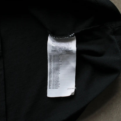 Nike Graphic Air Tee – Black/Red (Man-S)