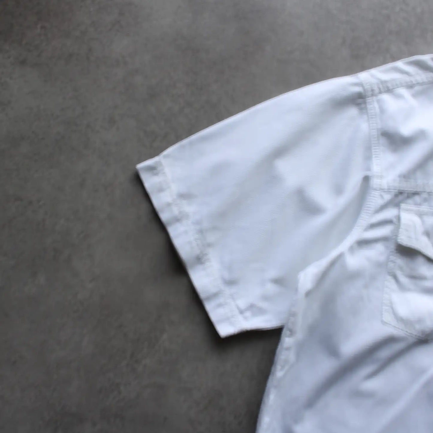 Davys Button-Up Short Sleeve Shirt – White (Man-L)