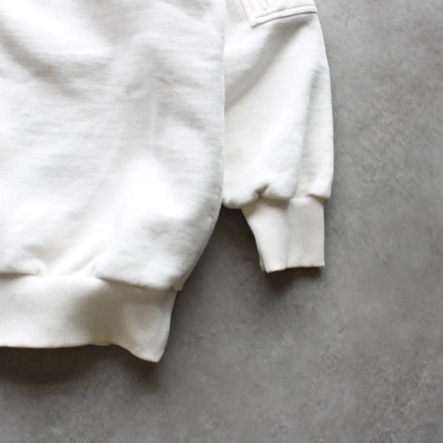 Karl Kani Full-Zip Sweatshirt – Off White (Man-XL)