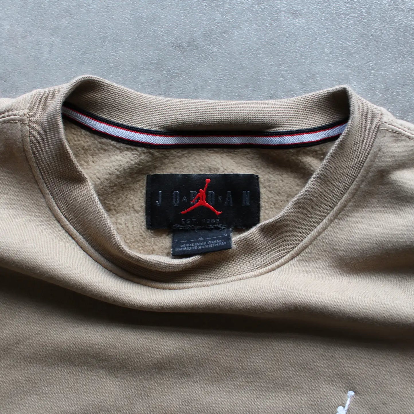 Air Jordan Embroidered Sweatshirt – Beige (Man-L)