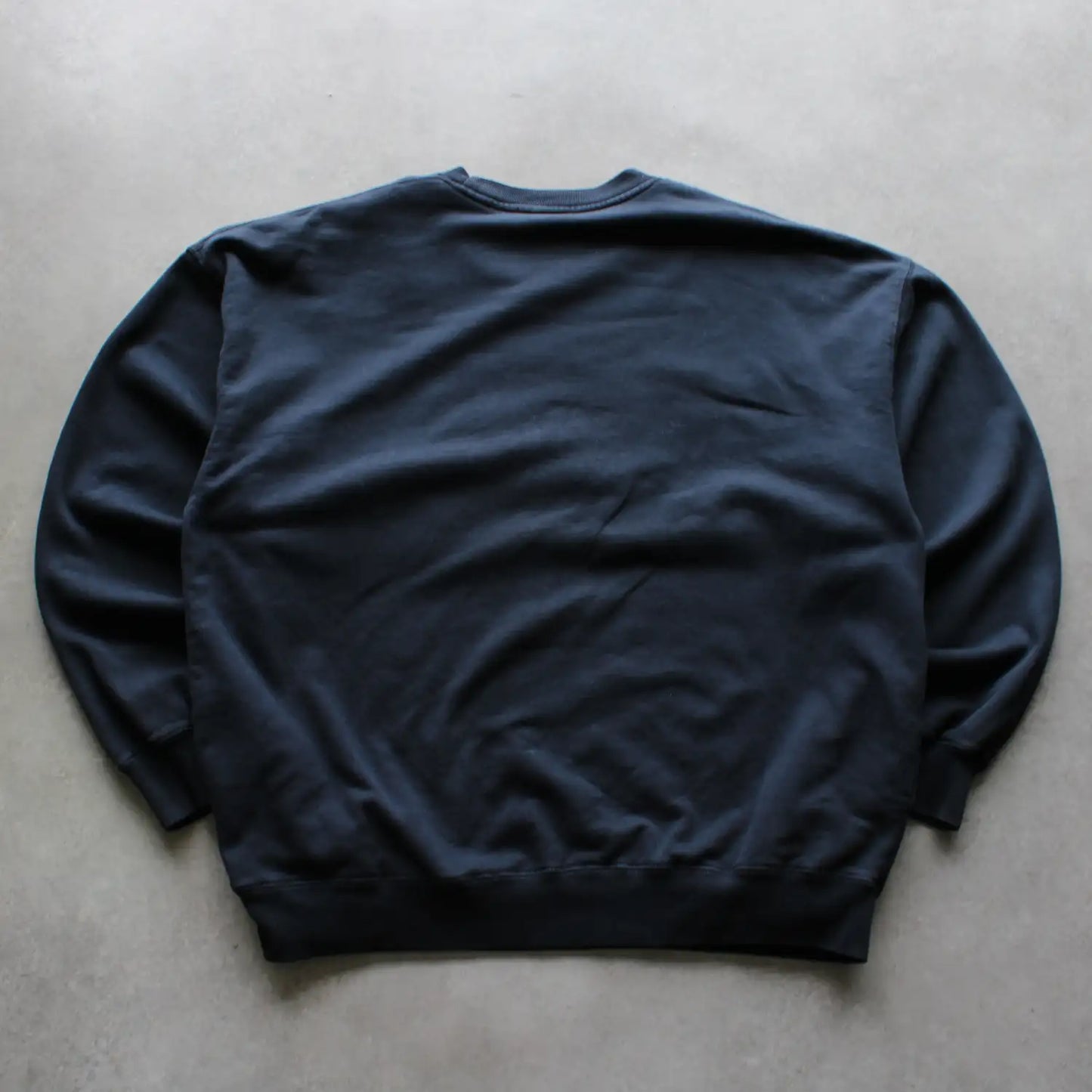 Brandy Melville “Niagara Falls Canada” Sweatshirt – Black (Man-XL)