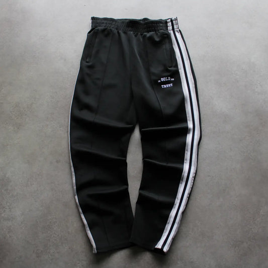 In Gold We Trust Track Pants – Black (Man-M)
