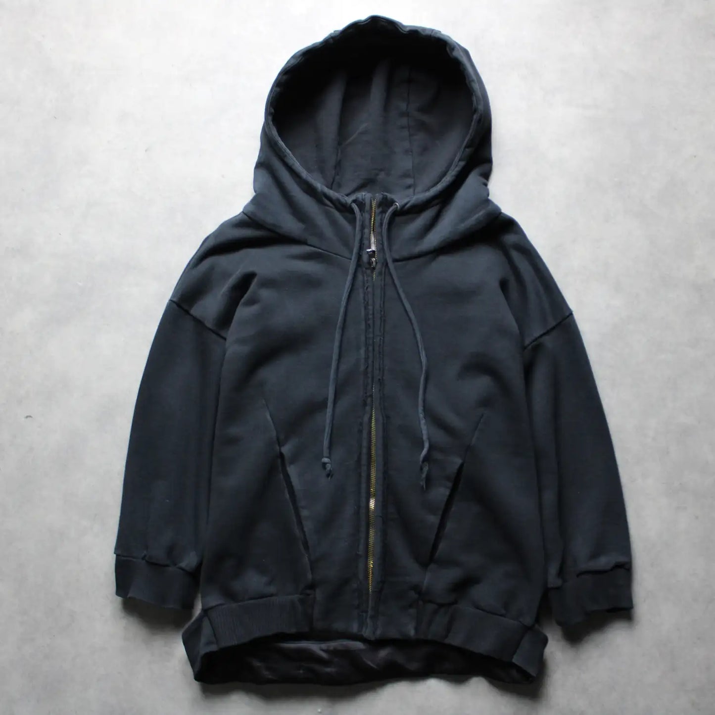 Schumacher Oversized Zip Hoodie – Black (Woman-M)